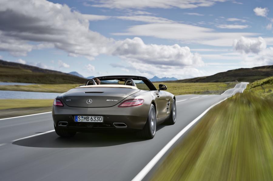  Mercedes-Benz SLS AMG Roadster 2011 года  (фото 76 из 183)